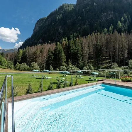 Diamant Park Hotel Campitello di Fassa